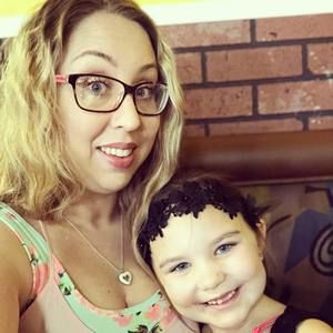 Meet your Posher, Jamie